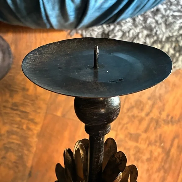 15’pillar candleholders bronze pine conceals cast iron base vintage pottery barn - Picture 11 of 16